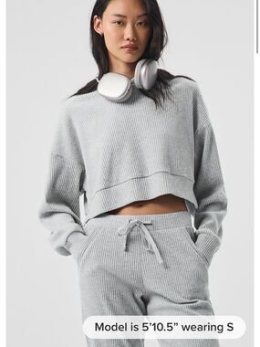 ALO yoga cropped hoodie